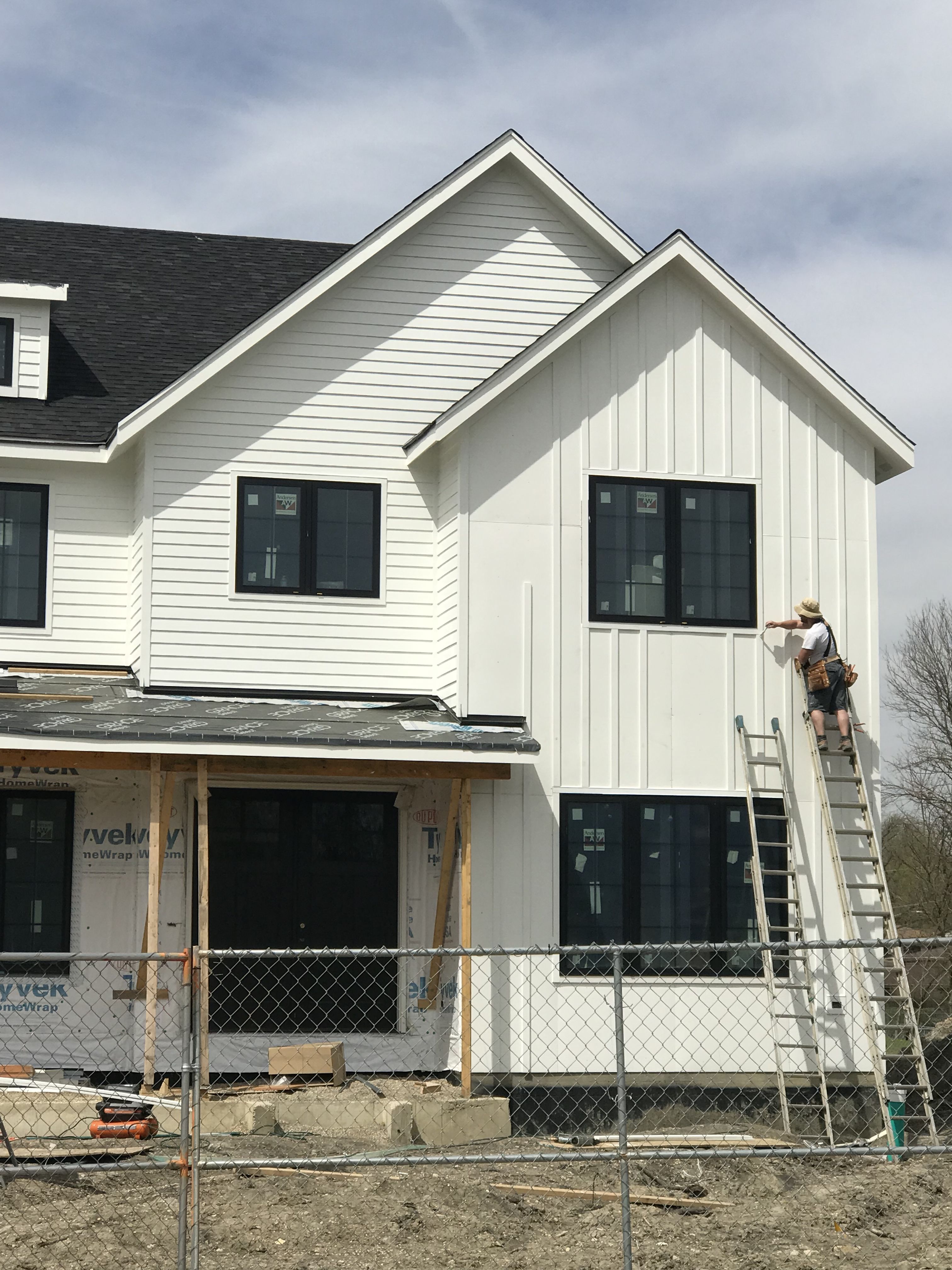 Board And Batten Siding Pictures at Eduardo Pruett blog