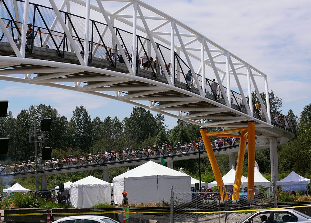 pedestrian bridges - SkyscraperPage Forum Bridges Architecture ...