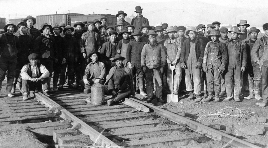 Pin by RED TIGER on 1860s Chinese Railroad Workers | Canadian pacific ...