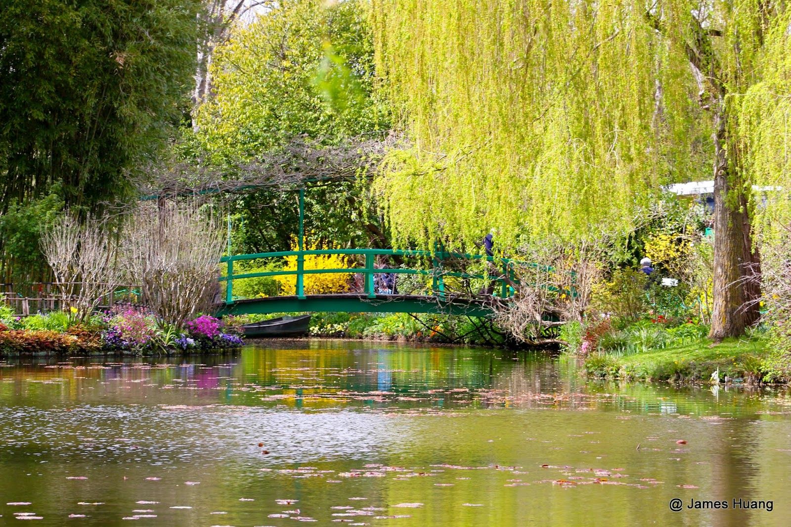 Cloude Monet's house and gardens, Giverny, France | Monet, Art tours ...