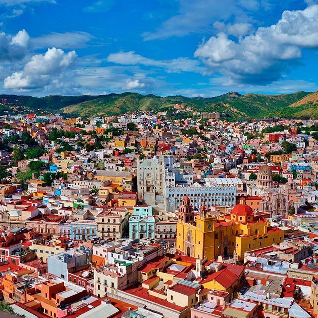 Colorful Guanajuato will take your breath away . . #Colors #Guanajuato ...