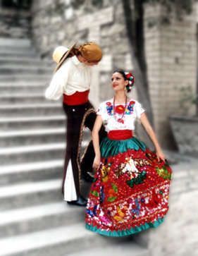 Mexican Costume, Mexican Outfit, Mexican Dresses, Mexican Style, Folk ...