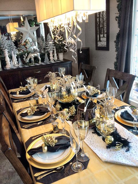 New Year's Eve Gold & Black Tablescape | New years eve table setting ...