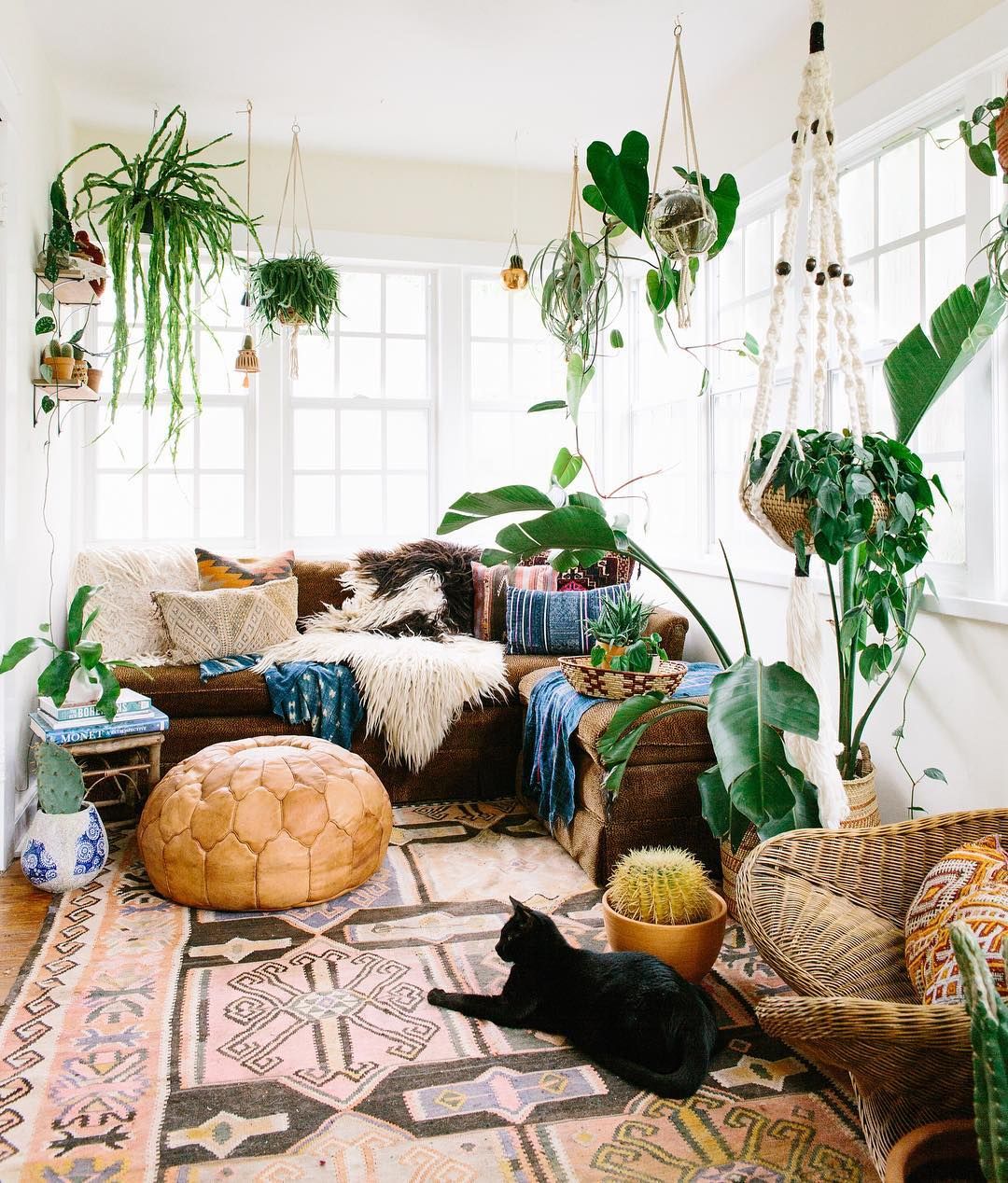 Instagram | Bohemian style decor, Bohemian bedroom decor, Living room decor