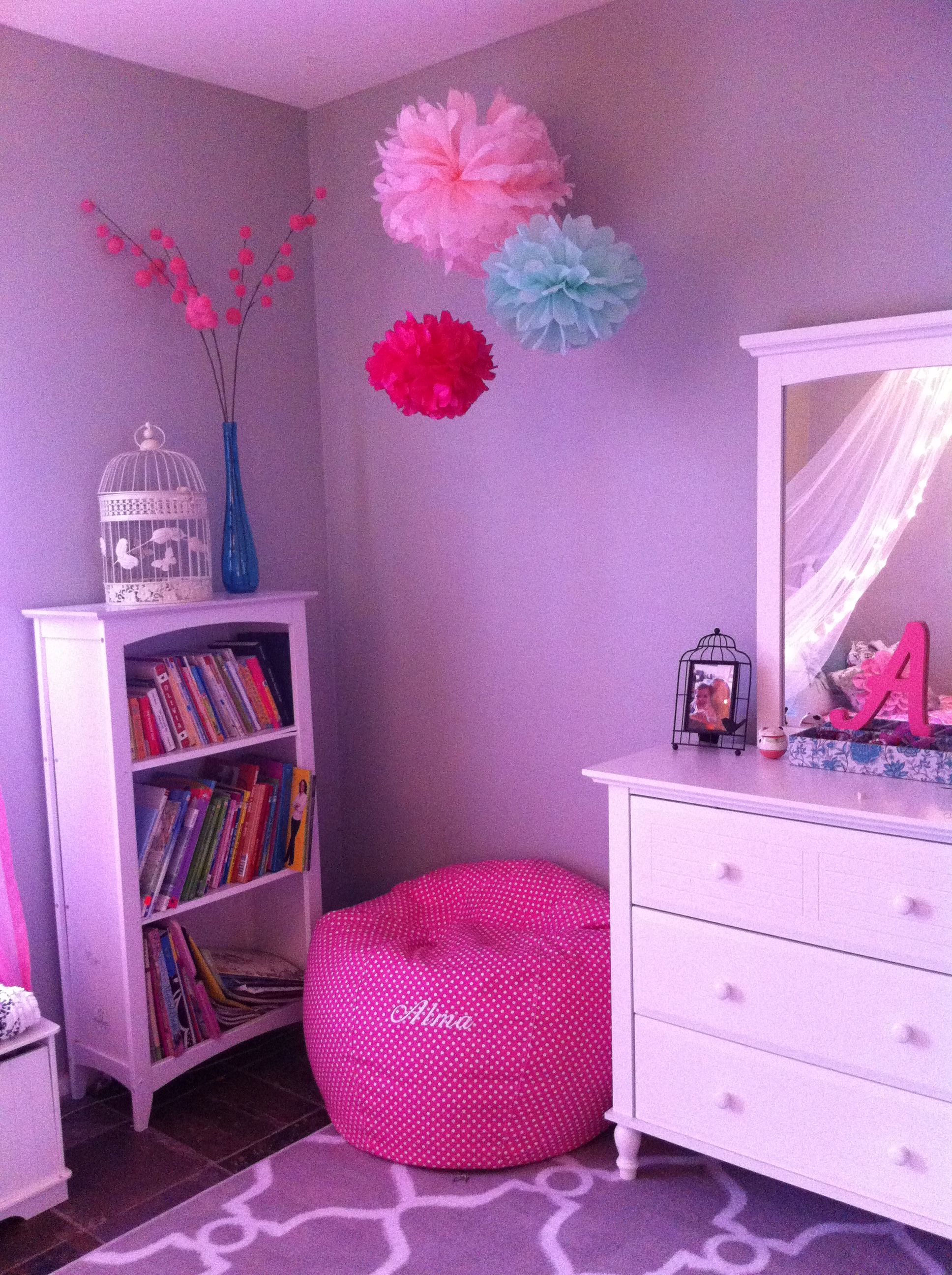 A's new room! Little girl's room / pink & turquoise Girly room, Girl