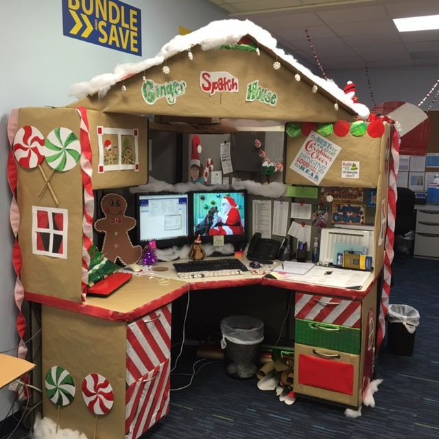 Work desk decorations, Gingerbread desk Christmas Desk Decorations ...