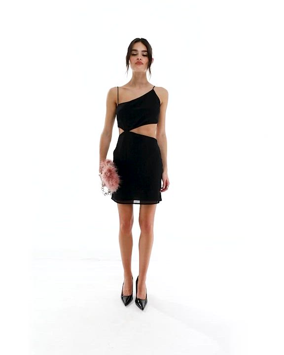 Dresses by ASOS DESIGN Best dressed: secured Asymmetric neck Fixed straps Cut-out panel Back zip closure Regular fit