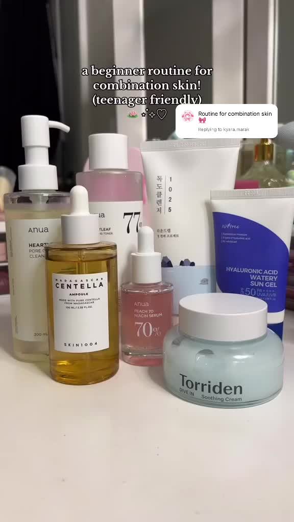 • Korean skin care AM ROUTINE FOR COMBINATION SKIN! You can find the links to the products you’d like to try on my bio. And don’t forget to use my exclusive discount code “AY1NAE123” to save $$ on your order! Vid cr: @jacky.bui Tags: @oliveyoung_global #oliveyoungaffiliate #koreanskincare #kbeauty #oliveyoung #koreanstyle #koreanbeauty #skincare #koreanskincareproducts #skincareroutine