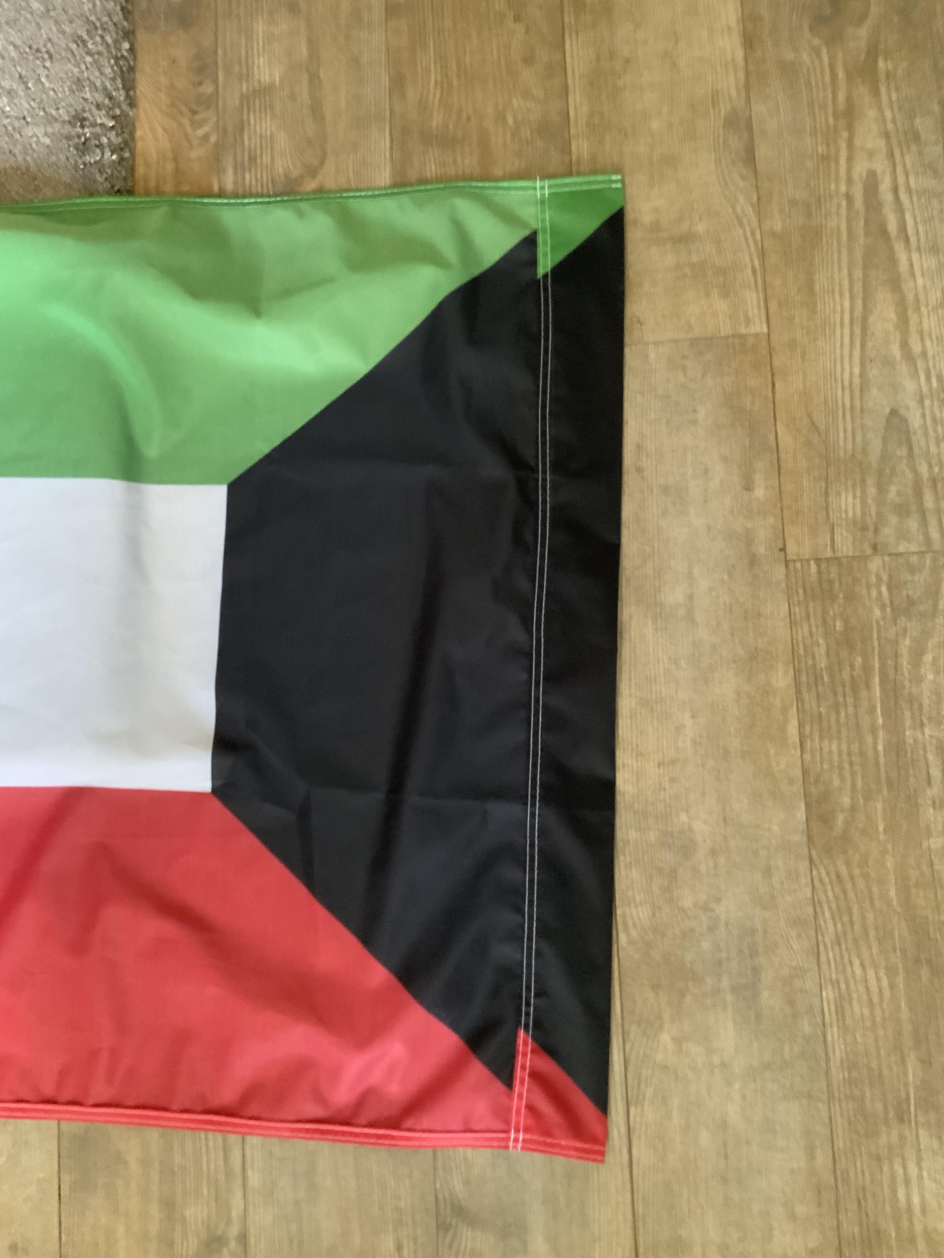 My Kuwaiti flag came like this : r/vexillology