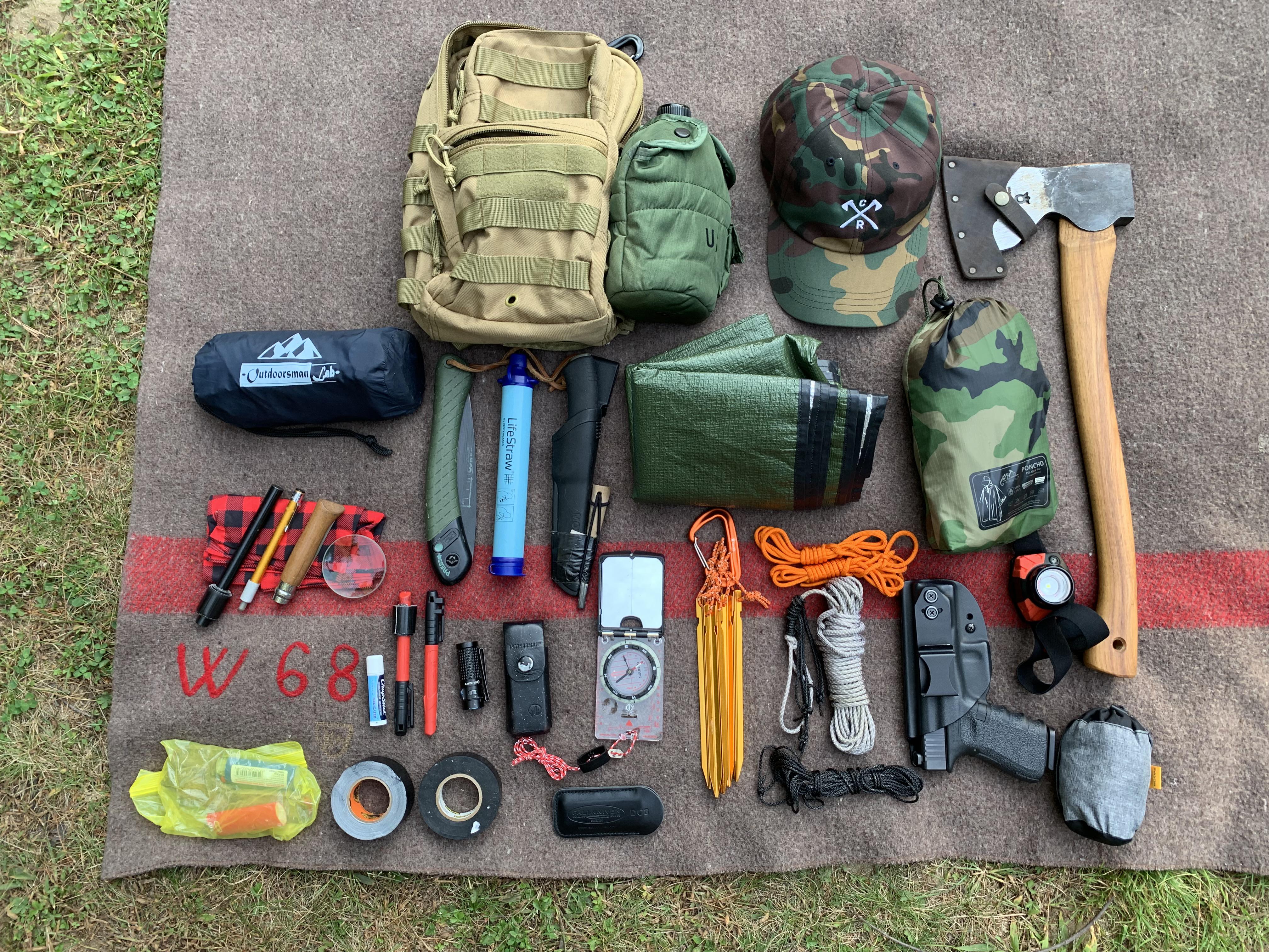 Warm weather loadout : r/Bushcraft