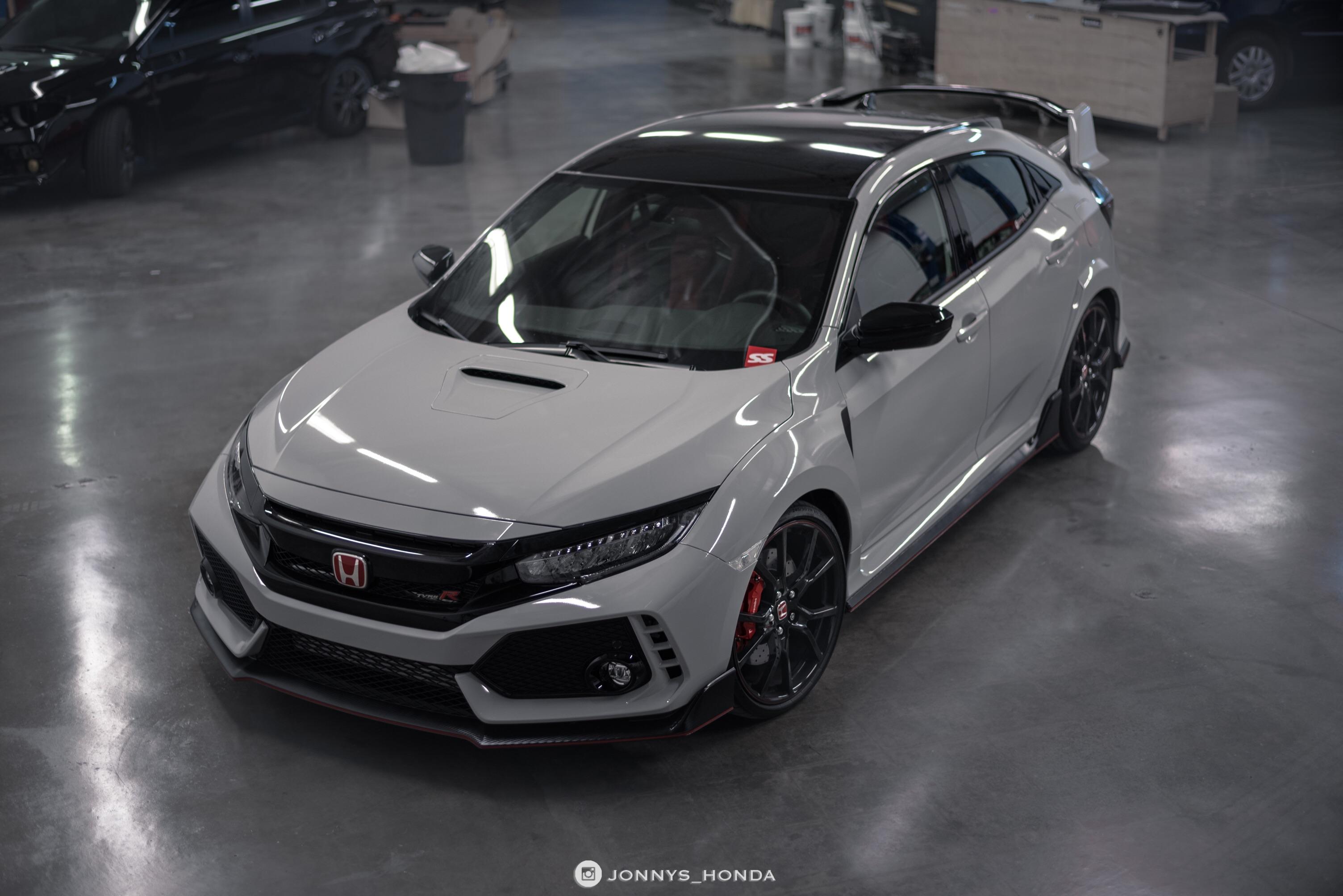 Sonic Grey Honda Civic Type R Wallpaper