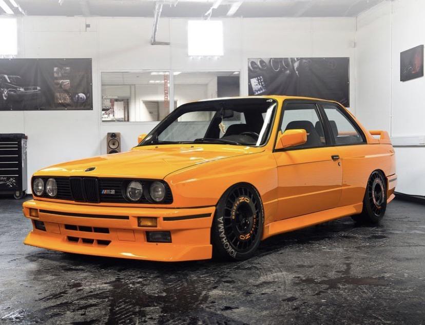 BMW E30 M3 : carporn