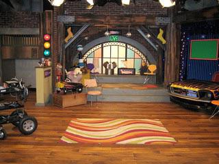 The iCarly upstairs set (for my 00s kids) : r/nostalgia