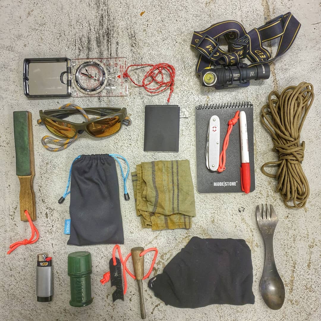 Contents of my Possibles Pouch : r/Bushcraft