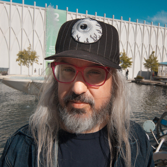 J Mascis