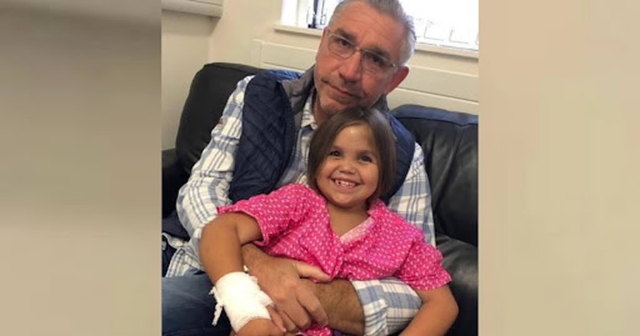 Dad Whose Daughter Died After Transplant Gives Kidney to Another Little Girl