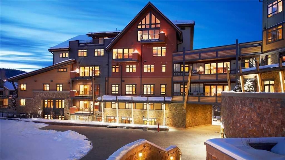 Steamboat ski packages Three Forks Mountain 306 3 BedroomCondo By Moving Mountains