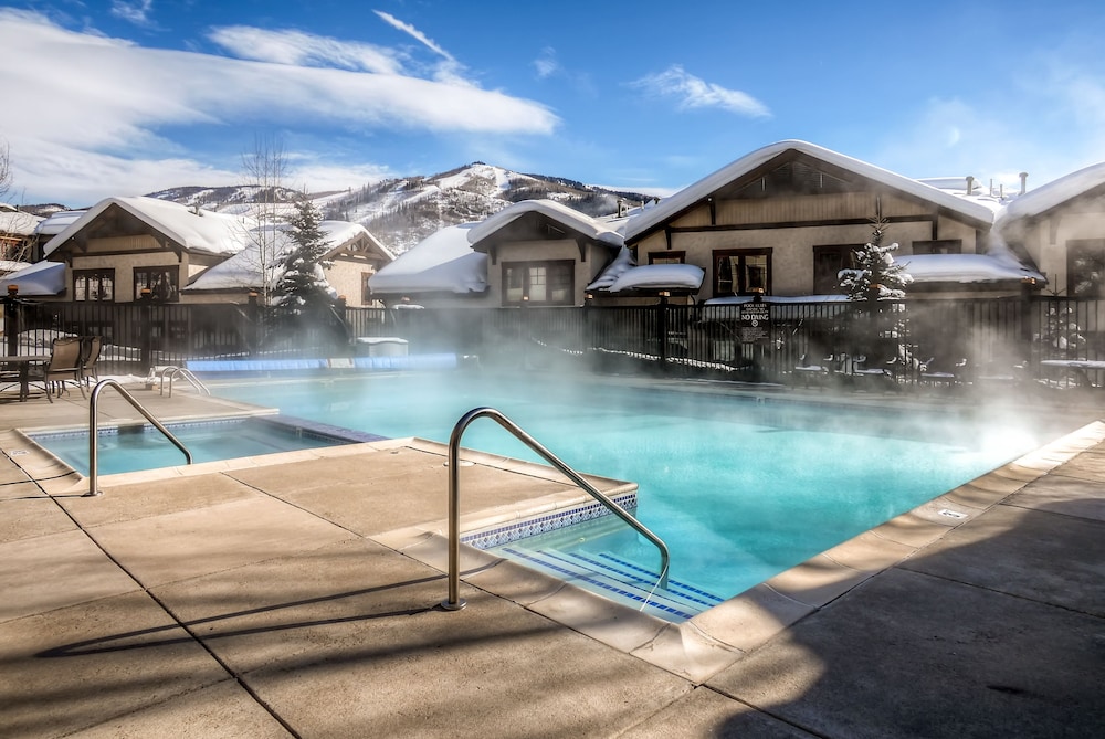 Steamboat ski packages EagleRidge Lodge & Townhomes