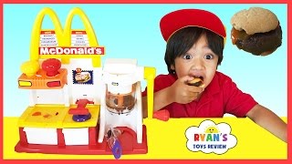 MCDONALD'S HAMBURGER MAKER & McDonald's Cash Register Toys for Kids pretend Play Feed Pet Shark food