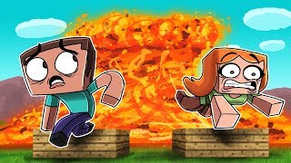 Minecraft - ESCAPE LAVA TSUNAMI CHALLENGE! (RUN FROM THE TSUNAMI!)