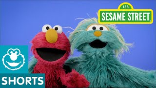 Sesame Street: Reir (Laugh) | Spanish Word of the Day #3