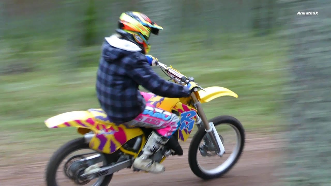 Suzuki Rm 125 2-Stroke Braaps - Youtube