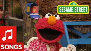 Sesame Street: Elmo Sings Happy Valentine's Day Song!