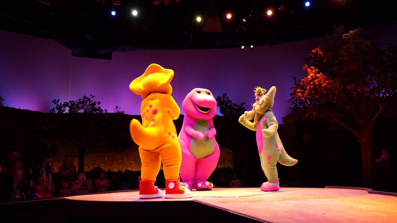 4K A Day in the Park With Barney at Universal Studios Florida - YouTube