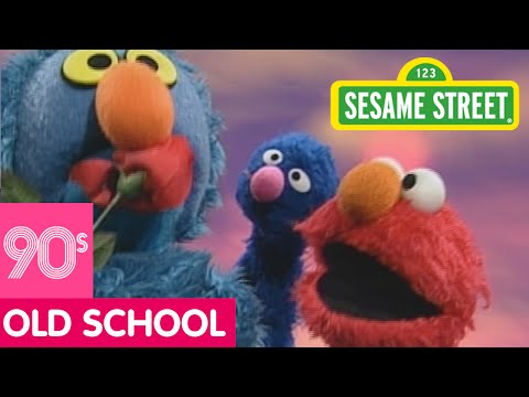 Sesame Street: Elmo And Grover Sing Red & Blue