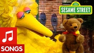 Sesame Street: More than a Toy with Big Bird (Song)