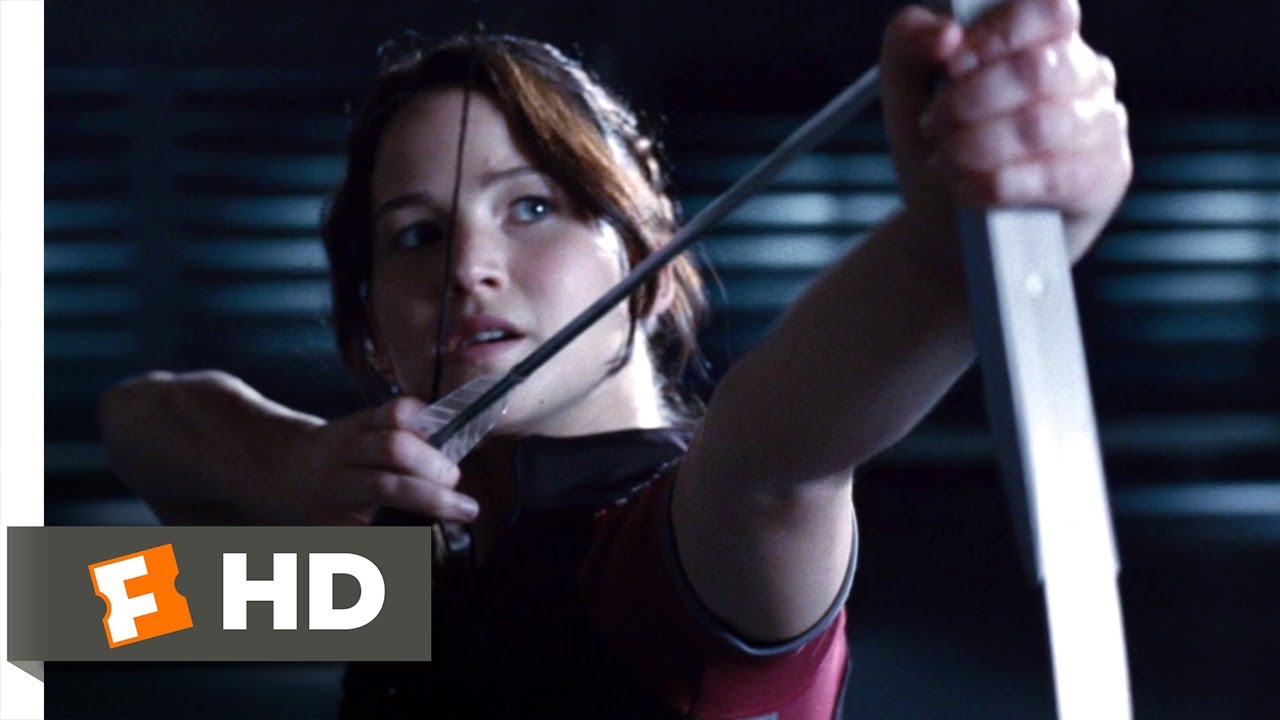 The Hunger Games (4/12) Movie CLIP - Shooting the Apple (2012) HD - YouTube