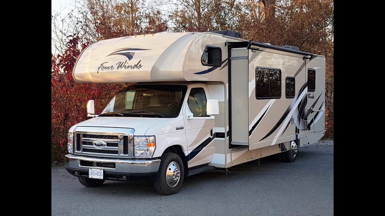 28 FT Class C Motorhome