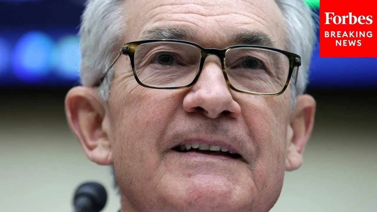 How Jerome Powell Can Prevent A Crushing Recession: Steve Forbes - YouTube