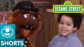 Sesame Street: Papa Bear And Antonio Tell A Story