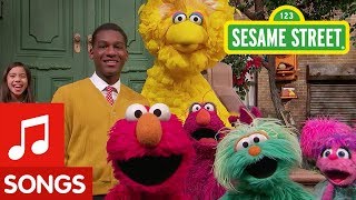 Sesame Street: Thankful for Friends Song with Leon Bridges