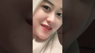 Hijab Cantik Terbaru Manis