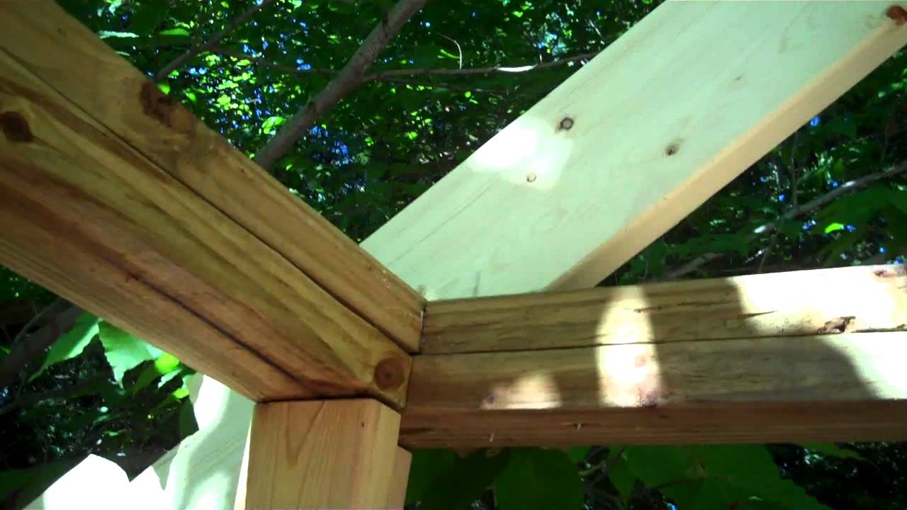 cutting birds mouths 2x6 gable ends for shed roof - YouTube