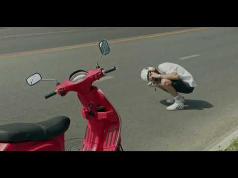 Scoot People #1 - გიორგი ცუცქირიძე - ვესპა - #vespa - YouTube