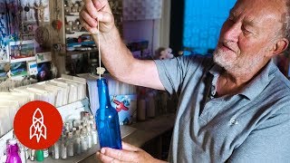 How One Man Found 1,200 Messages in Bottles