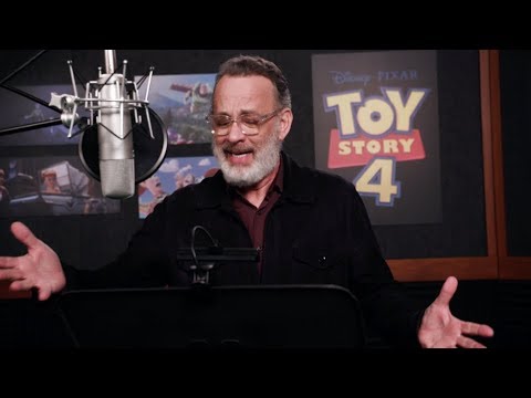 Formiga frequência Emprestador toy story 4 tom hanks terreno baldio ...