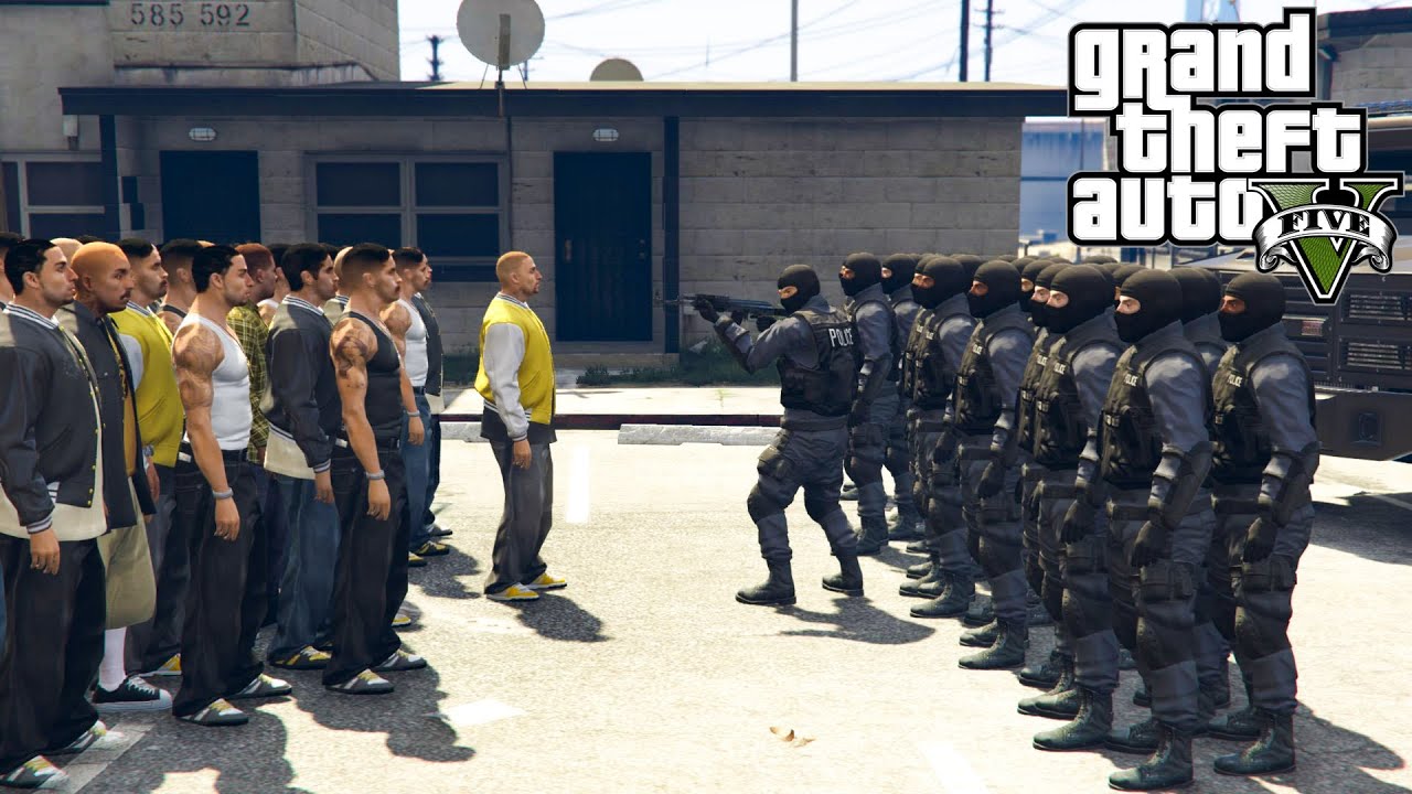 SWAT TEAM RAID GANG HIDEOUT - SWAT TEAM VS GANG (GTA 5 Mods) - YouTube