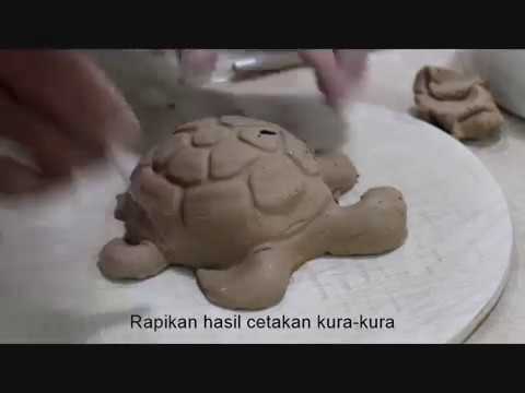 Membuat Keramik Dengan Teknik Cetak Mencetak Kura Kura Cast A Clay Turtle Figurine Youtube