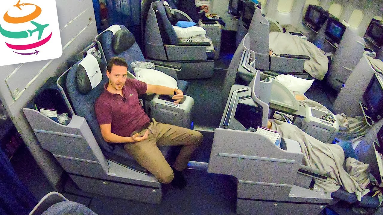 United Airlines First Class 777