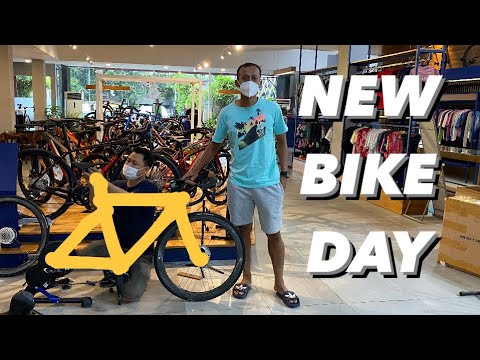 NEW BIKE DAY PAKDHE YUAN - APAKAH DI ENDORSE? - YouTube