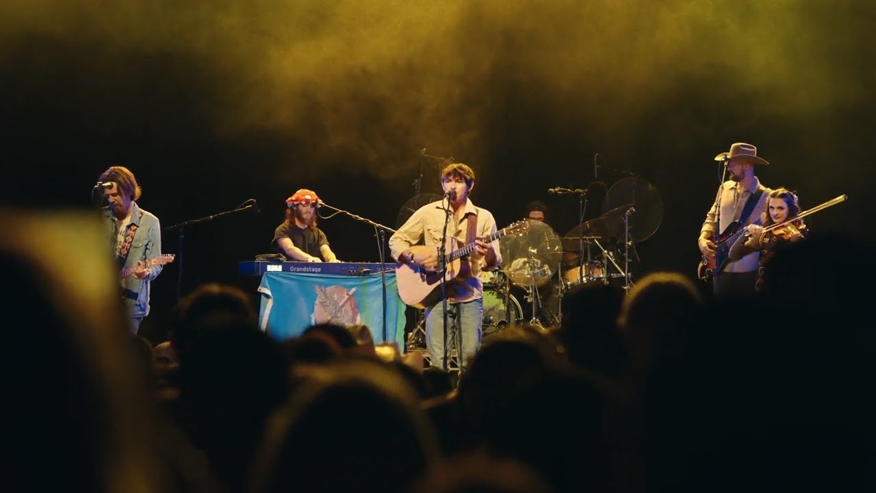 Wyatt Flores - Little Town (Live from The Fonda Theatre)