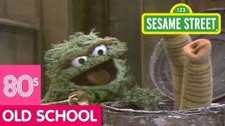 Sesame Street: The Elephant Stomp With Oscar