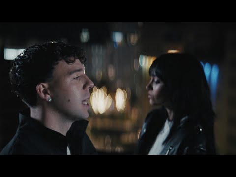 GRAN VÍA - Quevedo ft. Aitana (Official Video)