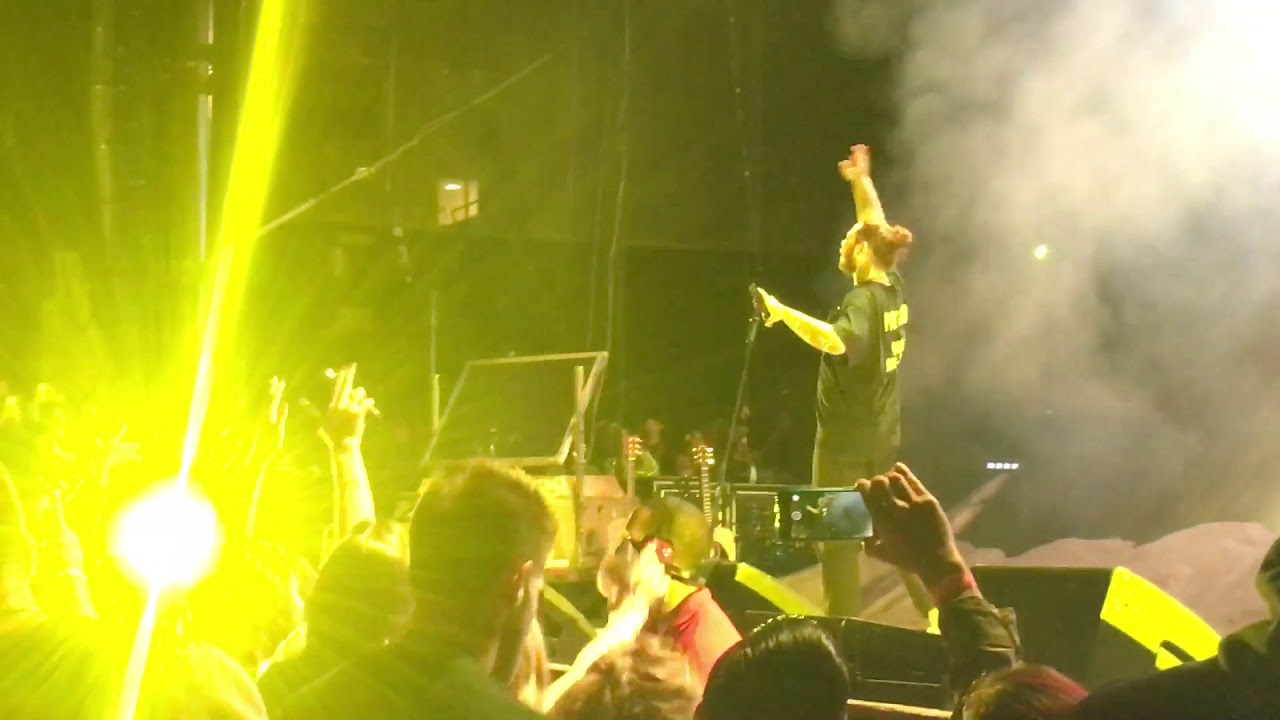 POST MALONE- GO FLEX LIVE IN SAN DIEGO 06/21/18 - YouTube