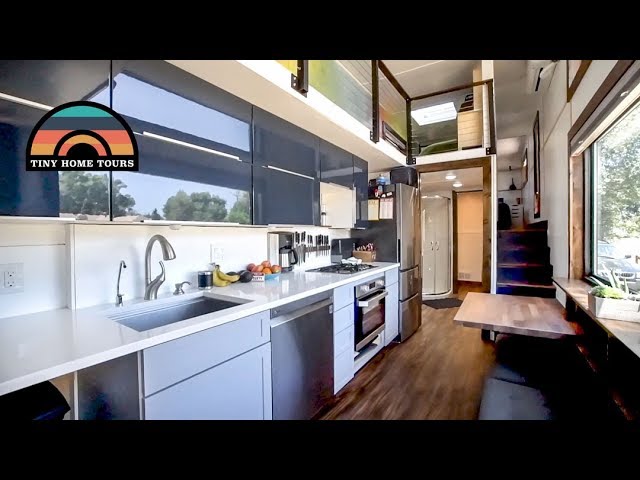 Family Of 5 & Their Gorgeous Diy 2 Story 5Th Wheel Tiny House - Youtube