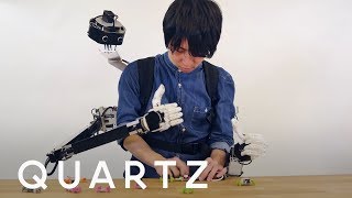 This backpack robot gives you an extra set of hands